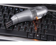 USB-пылесос для клавиатуры с LED-фонариком